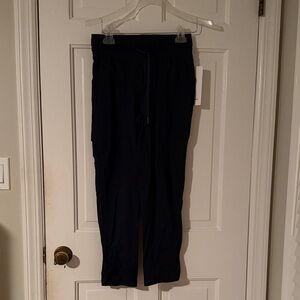 New with tags Lululemon athletica Navy Dance Studio MR crop Track Pants